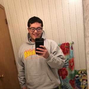 Meet your Posher, Damian